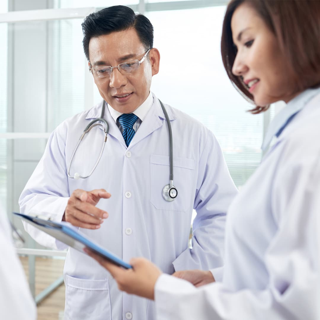 Gãy Xương Hàm: Dấu Hiệu, Phân Loại Và Quy Trình Điều Trị Phục Hồi Chức Năng